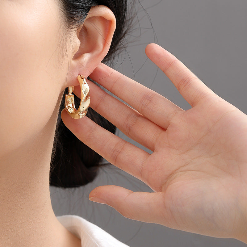 Cold Wind U-shaped Silver Stud Earrings Minimalistic Personalized